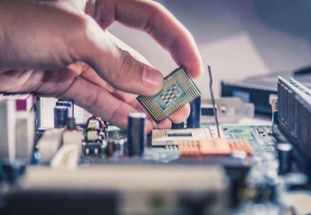 芯片|白宫“造就”中国!美国断供中国芯片,中方大批项目破土动工