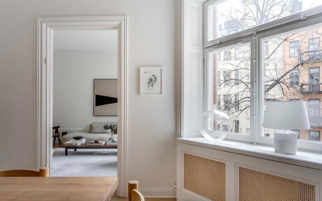 斯德哥尔摩62平公寓，干净无杂乱之感，展现北欧风的简约生活情调