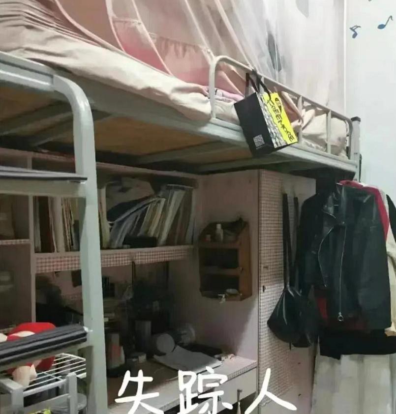 封校之后的摆烂大学生,窝在宿舍共分成6种人,谁安装的摄像头?
