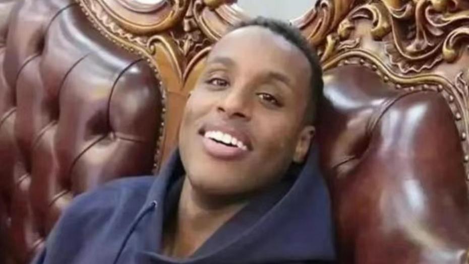 春晚|地方卫视请“辱华黑人”上春晚，自取其辱！