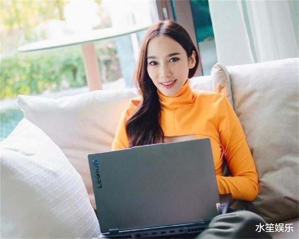 aump|泰娱一姐AumP否认和富豪男友分手,称两人靠玩游戏来维系感情