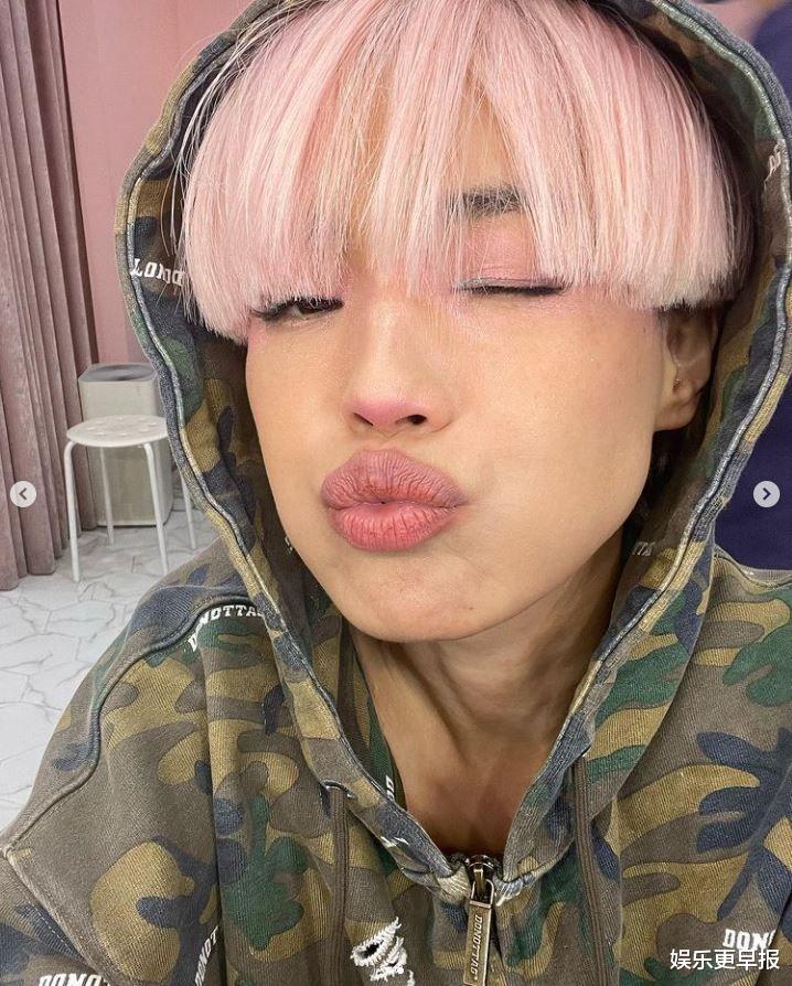 舒淇|舒淇「浅粉色男孩头」曝光!网惊喊认不出:以为滑到帅哥
