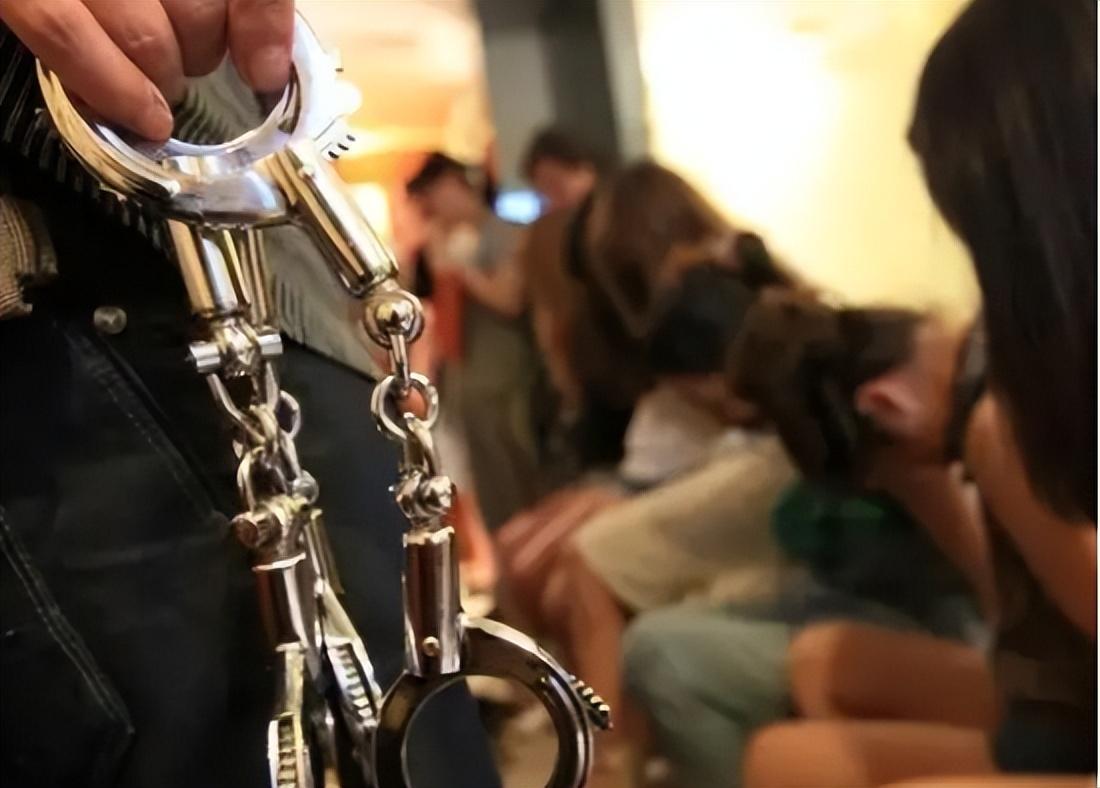 腾讯|你可能“涉黄”了！大数据“扫黄”正式启动，符合这类特征要多加留意