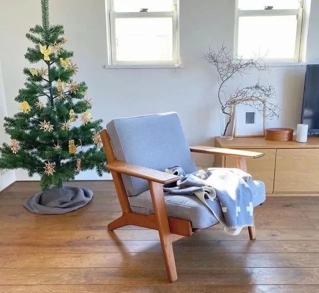 这位80后太太,坚持一天一收拾,把家打理得一尘不染,看着都舒服