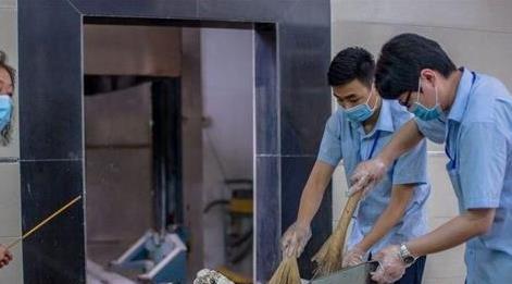 残疾人|“殡仪馆”单位虽冷门，待遇薪资却不比公务员差，对大学生很友好