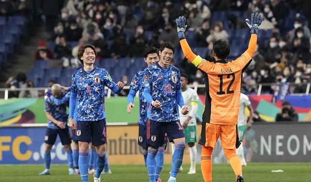 日本队|1-0到2-1！日本稳了，创11年神迹+通吃小组5队，将杀死12强赛悬念