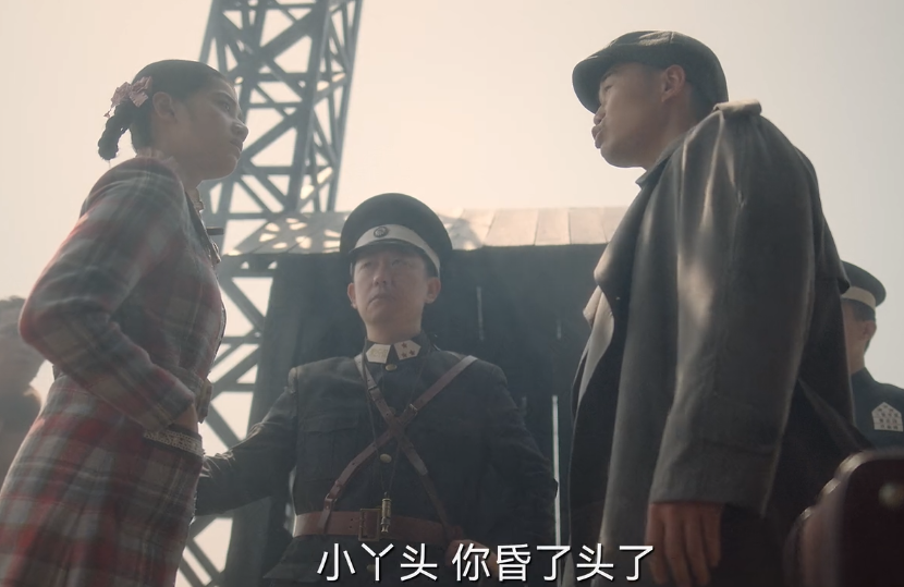 牛骏峰|播2集，榜单第一，牛骏峰一出手，就给国产谍战剧带来了“王炸”