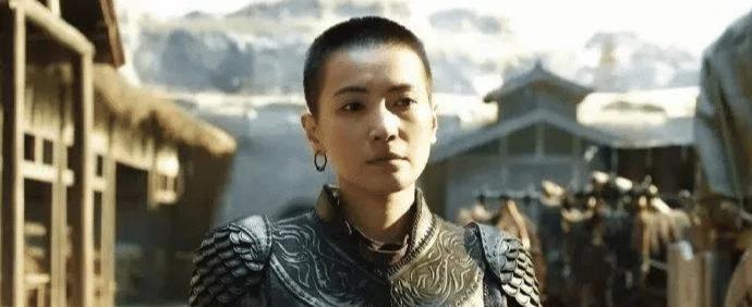 陈瑶|别说贴个假胡子就是是女扮男装了，7位女星告诉你，啥叫雌雄难辨