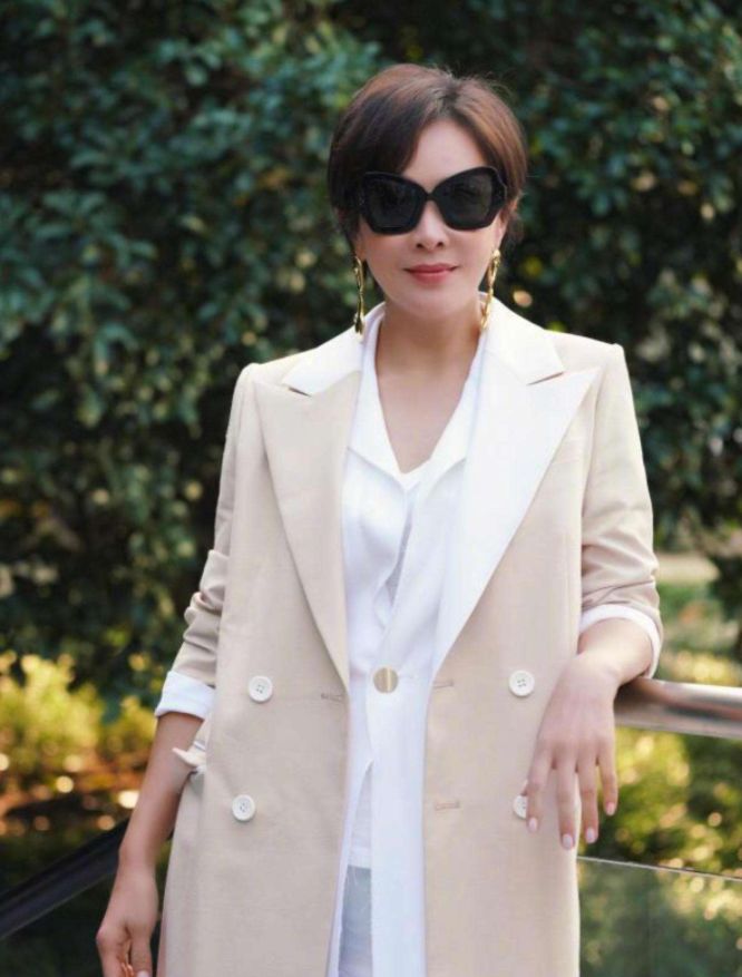 宋智雅 女人过了50岁,再没钱也别在这4个地方“小气”,会显得很没气质