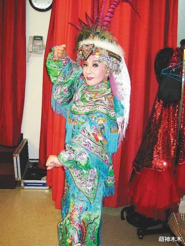 叶青|70岁连明月换肝后病逝，经纪人含泪公开遗愿，大年初六办告别仪式