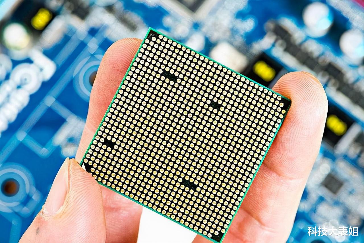 芯片|俄罗斯芯片自给率不足10%,为何不怕美国断供?方法值得我们学习