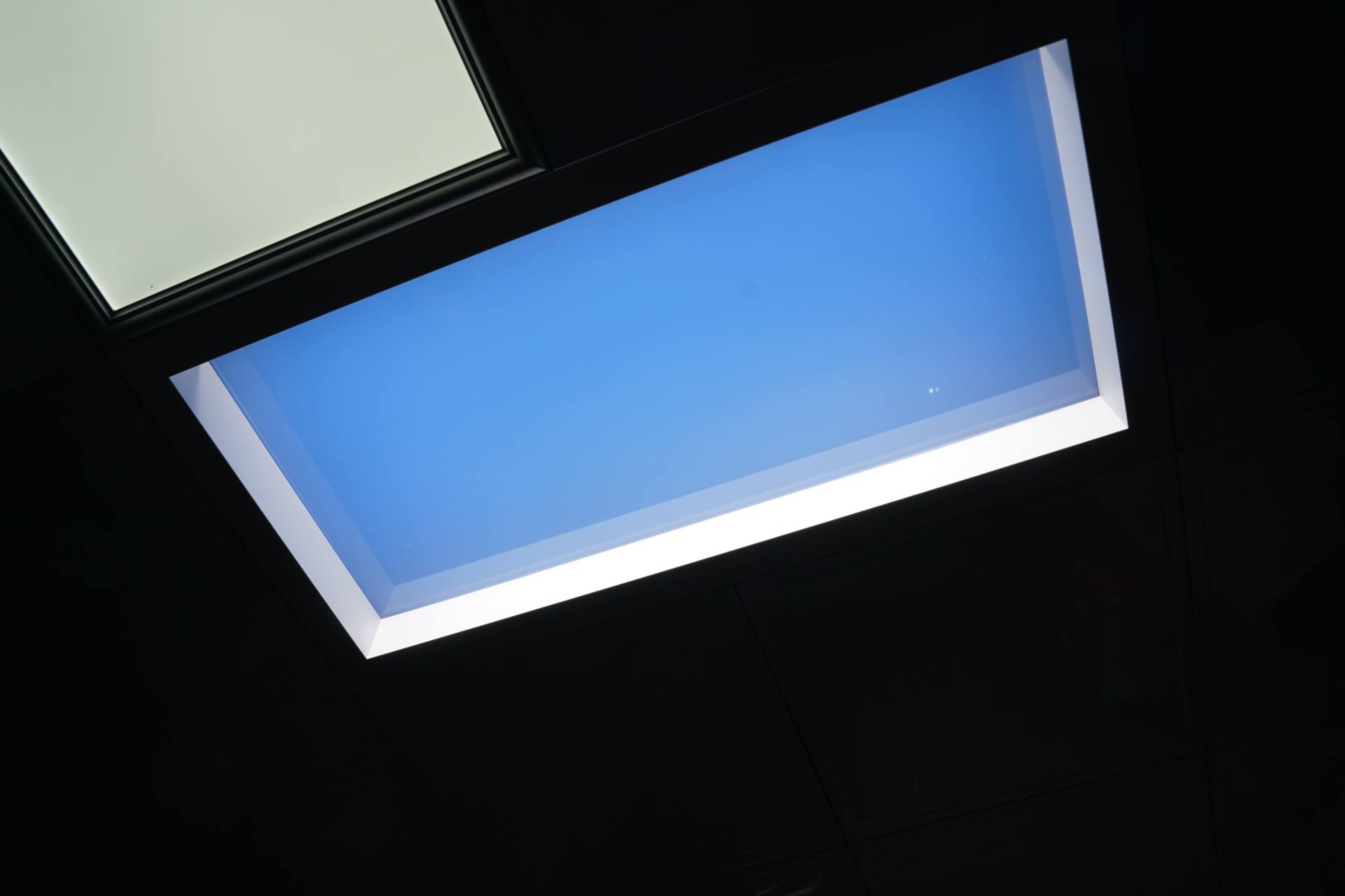 劳动节，我给主卫开了个天窗！Yeelight青空灯安装及体验实录