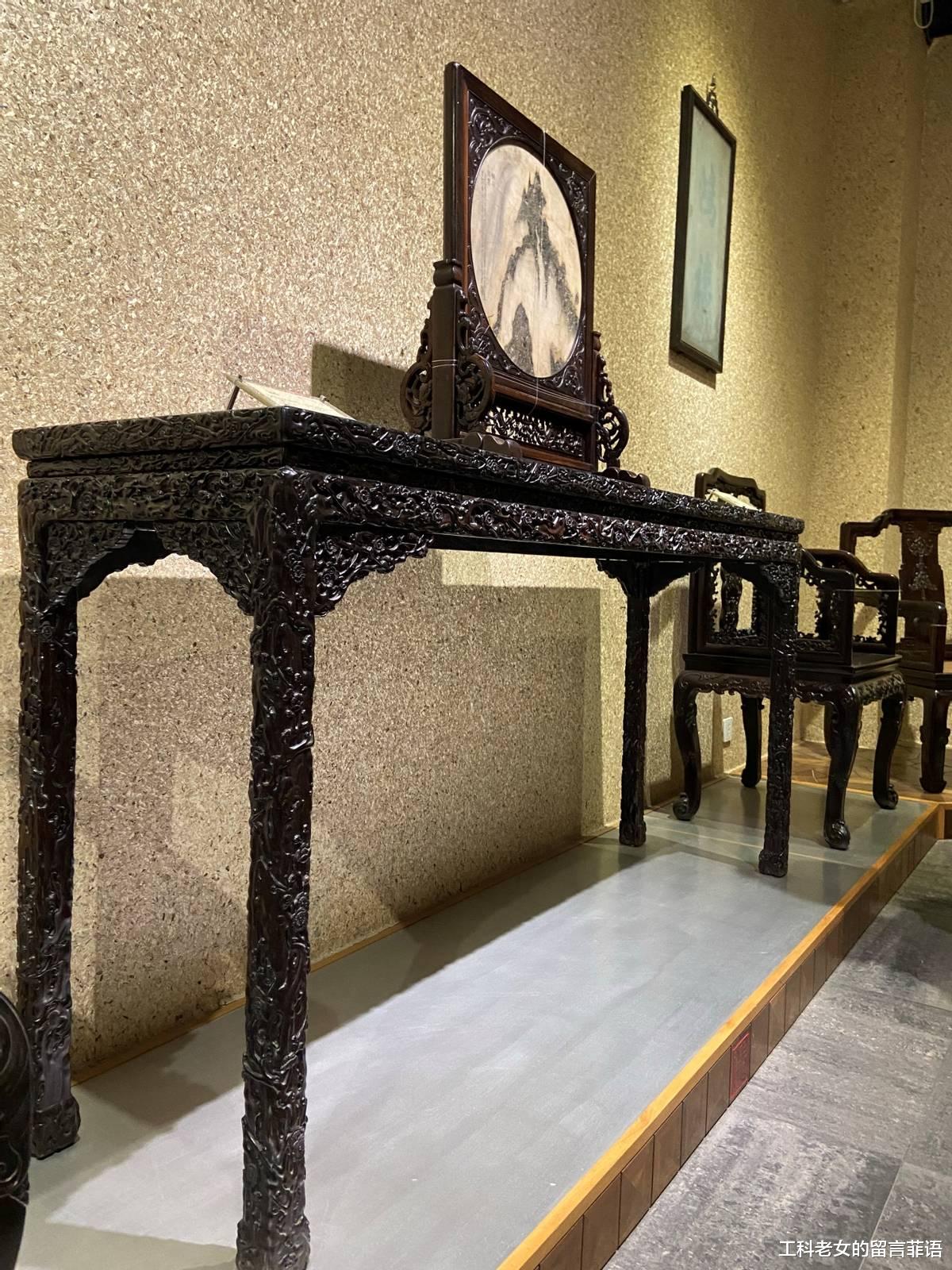 文玩|观复家具:沉稳大气的紫檀柜、椅和书案