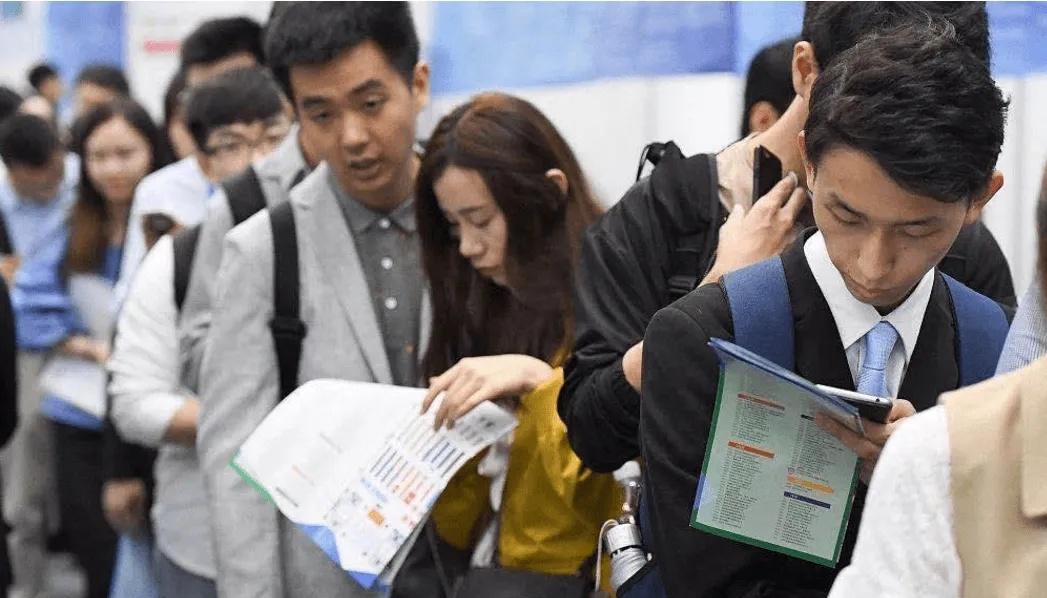 教育部发布通知，重点帮扶就业困难的毕业生，大学生有救了