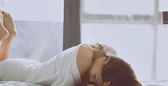 2018年,江苏一男子猝死在驾校车里,女情人交代:他太兴奋了