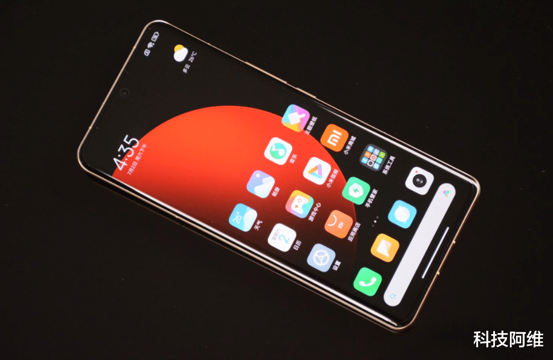 安卓手机|超越红米和黑鲨，冲上安卓手机好评榜第一，好评率高达96.42%