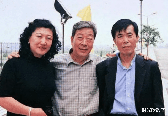 何庆魁|何庆魁：高秀敏去世后转身回到妻子身边，17年过去，他怎么样了？