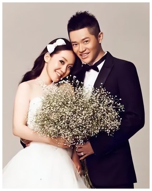 曾毅|55分账24年,凤凰传奇的清醒,打脸了多少因分账不均而反目的组合