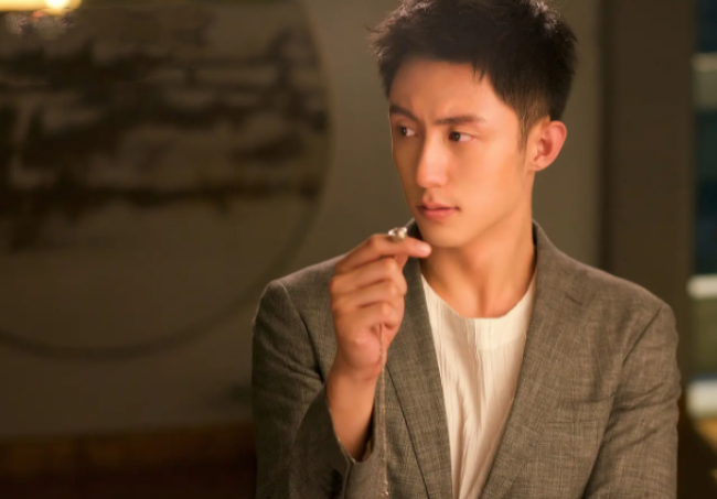 黄景瑜|黄景瑜重磅新剧被传来袭!《小姨多鹤》导演执导,女主实力不俗