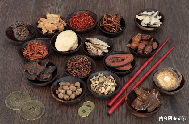 睡眠|头号“降压王”已揭秘,芹菜被夸大,提醒:每天敞开吃,血压或稳如泰山