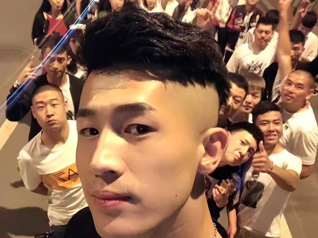 李天佑|王小源直播自爆:曾借给天佑500万,对方按期还清!网友:真兄弟