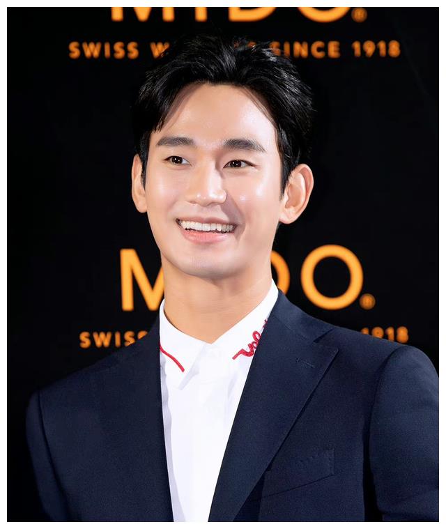 韩国男星约好一起“变脸”？李敏镐李钟硕李栋旭脸肿，尼坤发福