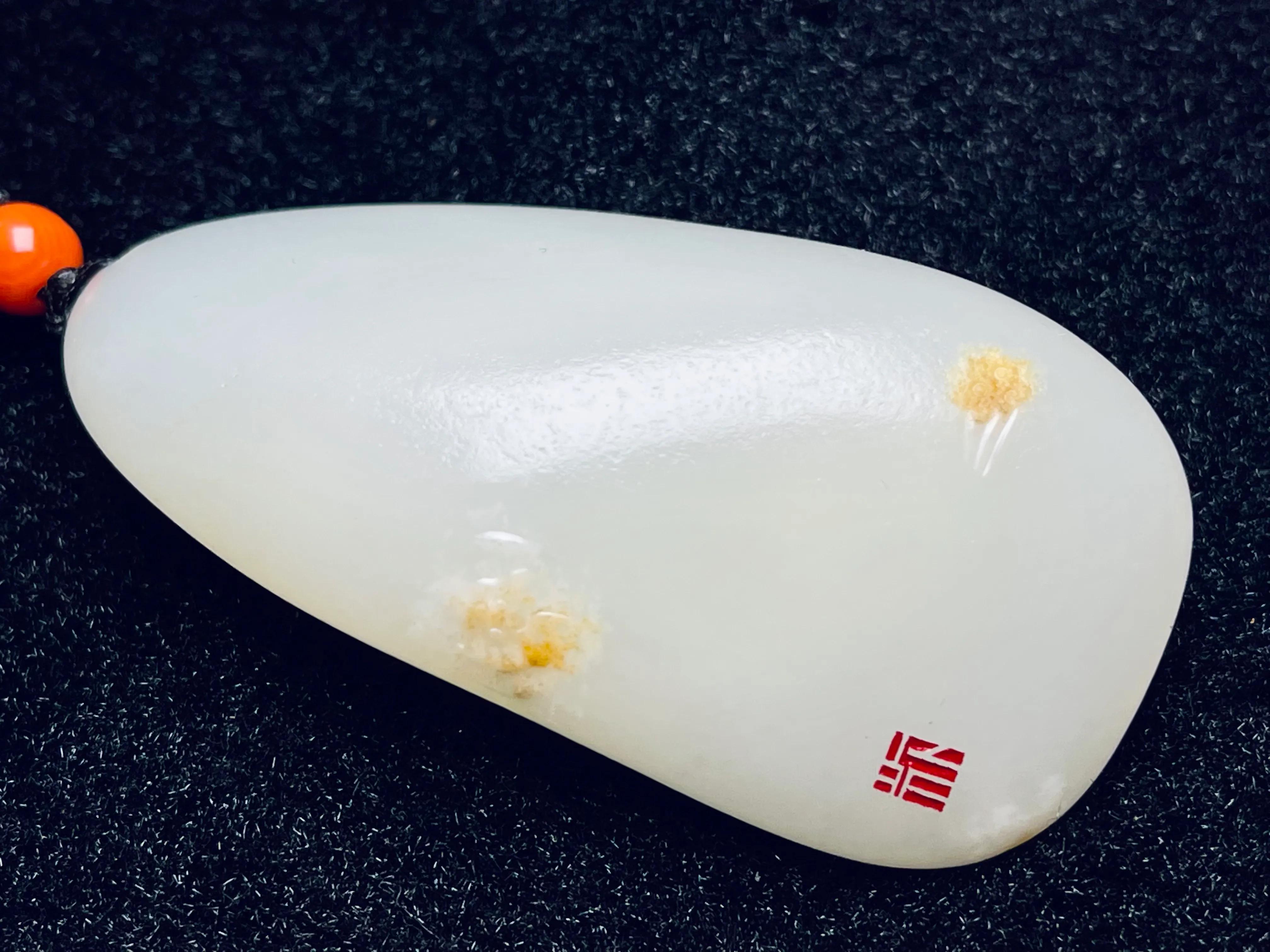 雕刻|大师亲工！和田籽料“花开见佛”！