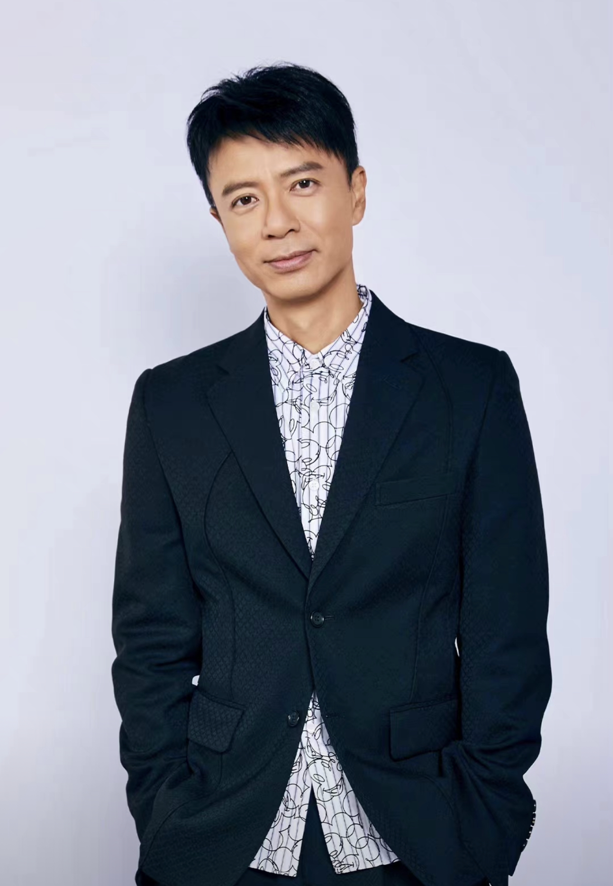 那英|中国好声音阵容官宣!那英退出梁静茹成唯一女导师,刘德华首加盟