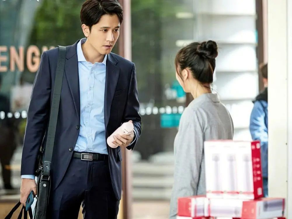 彭冠英|北电06级“四小生”：有的已是一线，有的学历造假，有的苦等11年