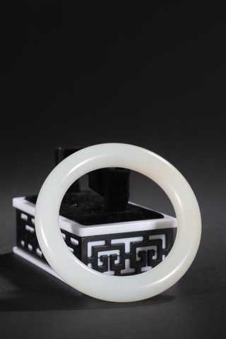 |旧藏-和田玉白玉手镯