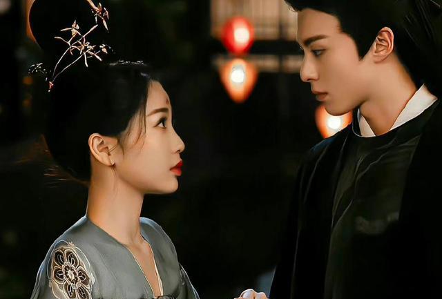 关晓彤|关晓彤、虞书欣抢热榜,内娱马上热闹了?最主要是汪峰演唱会来了