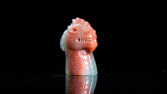 翡翠手镯|买玉石会让人发财吗？买秦紫玉会吗？