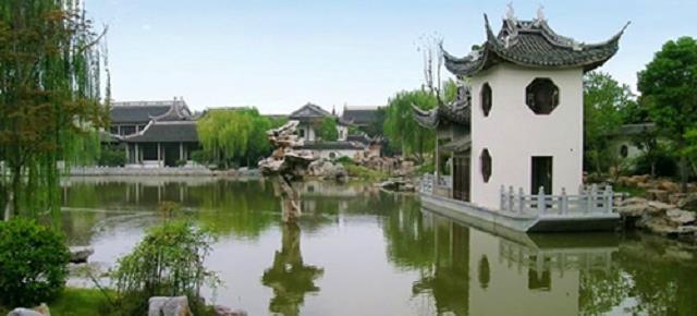 合肥要建的中国最大私家园林, 老板携款潜逃加拿大, 如今已烂尾19年