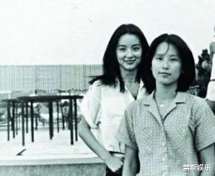 林青霞|林青霞妹妹：长相平平让姐姐自卑，无缘娱乐圈定居国外当家庭主妇