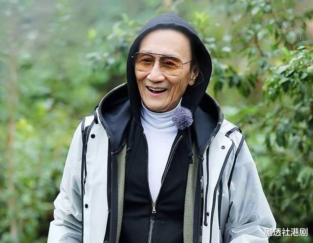 谢贤|恭喜！85岁谢贤击败儿子谢霆锋再获影帝殊荣，网友：老当益壮