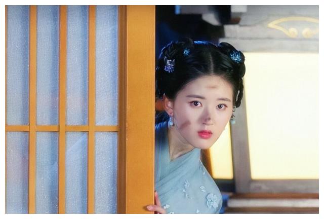 杨紫|靳东的精英,杨紫的古偶,角色固化的背后,更糟糕的事情正在发生