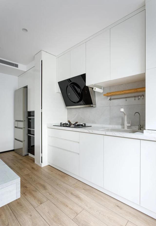 她家仅33㎡,却装出了“别墅范儿”,颜值与实用并存,太美了!