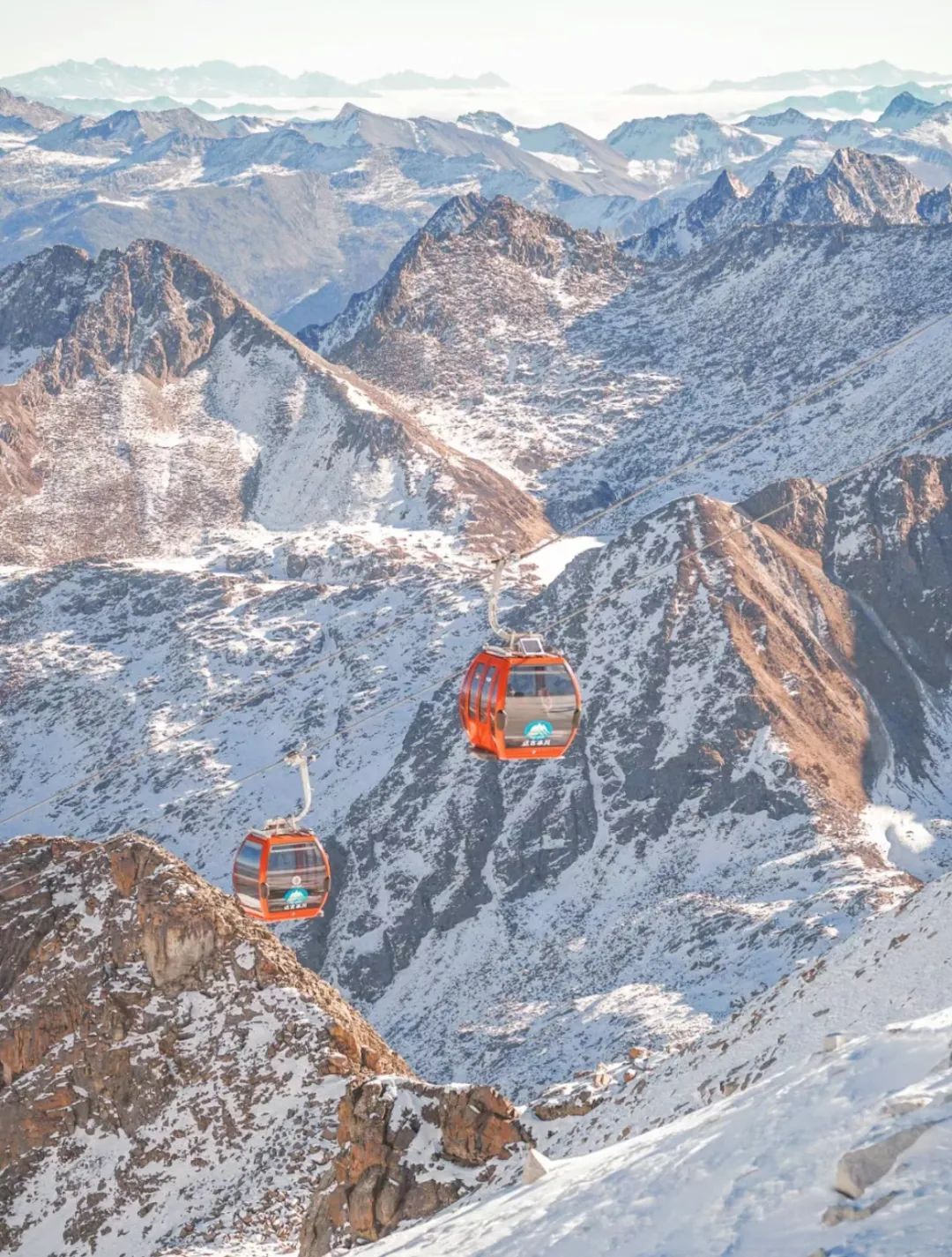 电影|电影《中国机长》取景地，雪景不输瑞士，拥有世界上最年轻的冰川