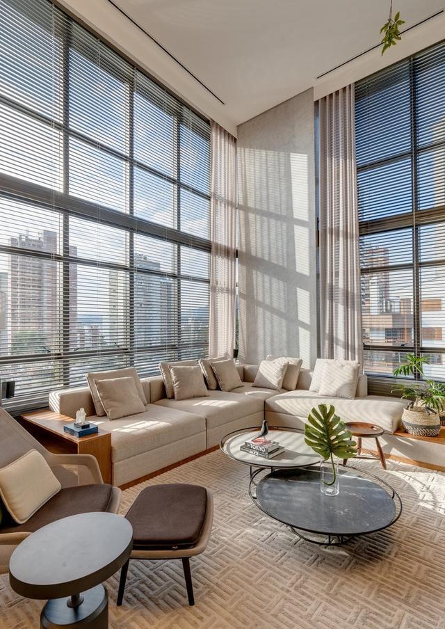 170顶复式，挑空客厅视野无敌，中西双厨配备齐全，越住越上瘾！