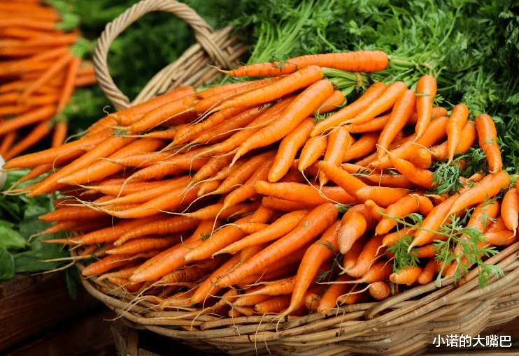 麦芽|脱发多吃6菜6果，头发咔咔长，发缝浓密