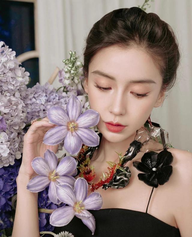 Angelababy|杨颖营业频率太高,粉丝:让姐姐休息一下,红血丝都出来了