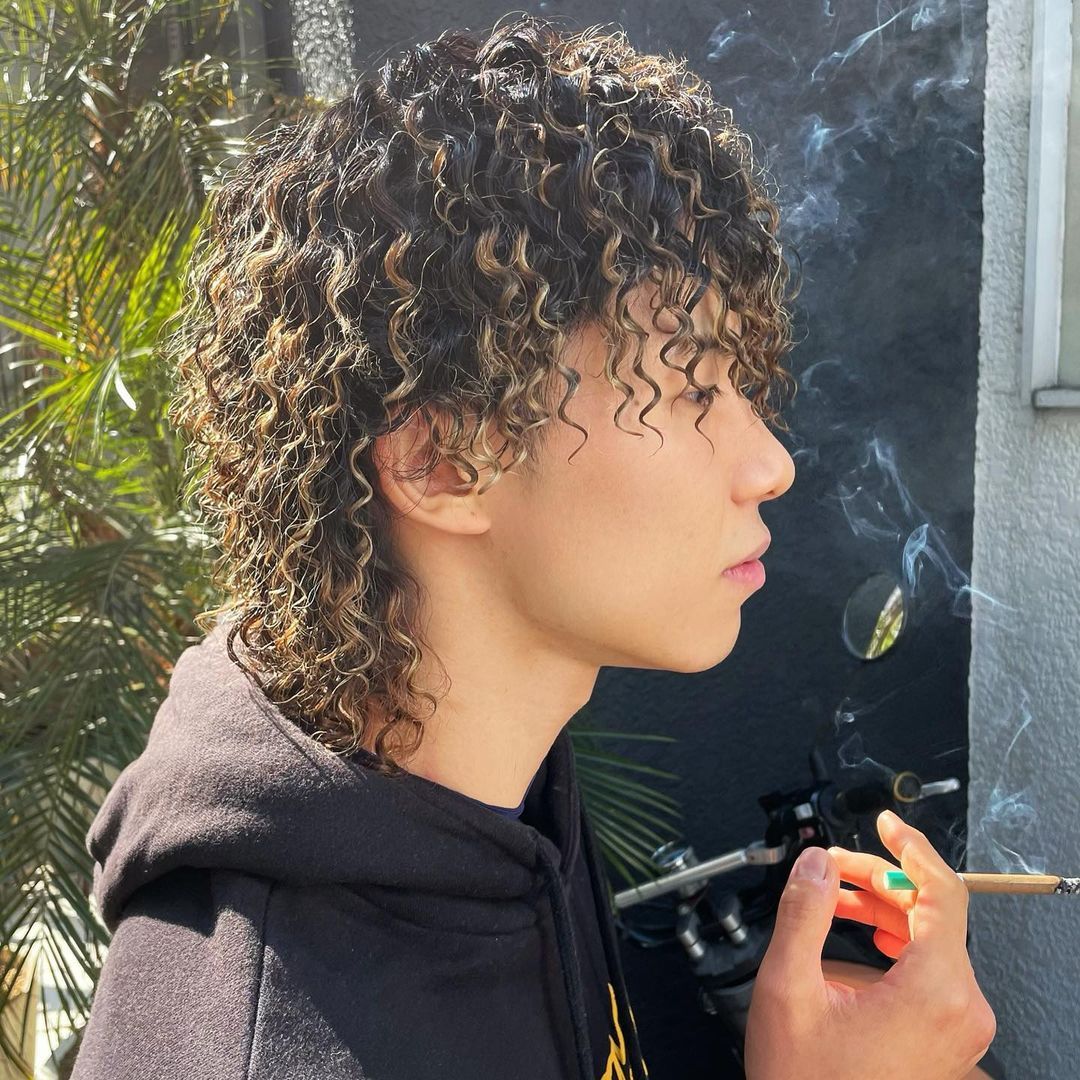 烫发 三月流行男发，最帅最火15款，看看你最爱哪一款