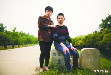 暴走妈妈 13年前，那名割肝救子、感动中国的“暴走妈妈”，现在情况如何？