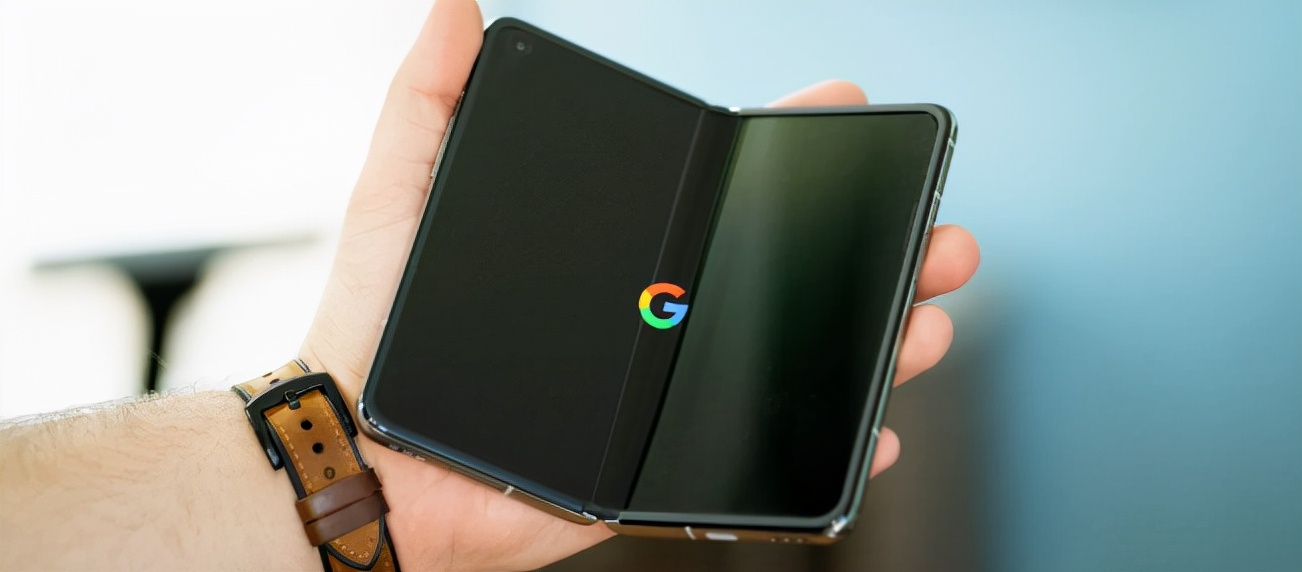 Google|谷歌Pixel Fold折叠屏手机曝光！外观抄三星，或比小米还便宜