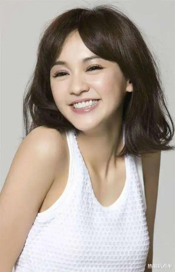 谭松韵|“娃娃脸”的30岁：有人依旧死守“少年感”，有人却走远了