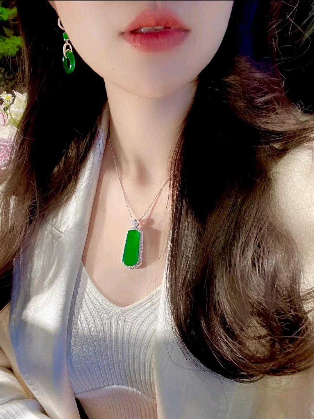 文玩|专家估价近3亿的《九龙翡翠玉璧》,竞是B货?