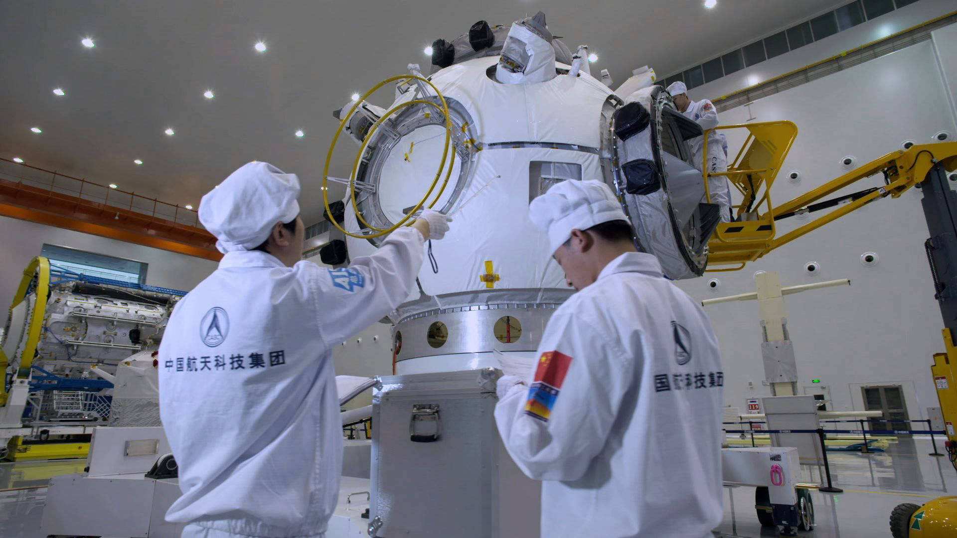 中国航天传来喜讯,梦天成功对接空间站,为何外媒压根不敢提?