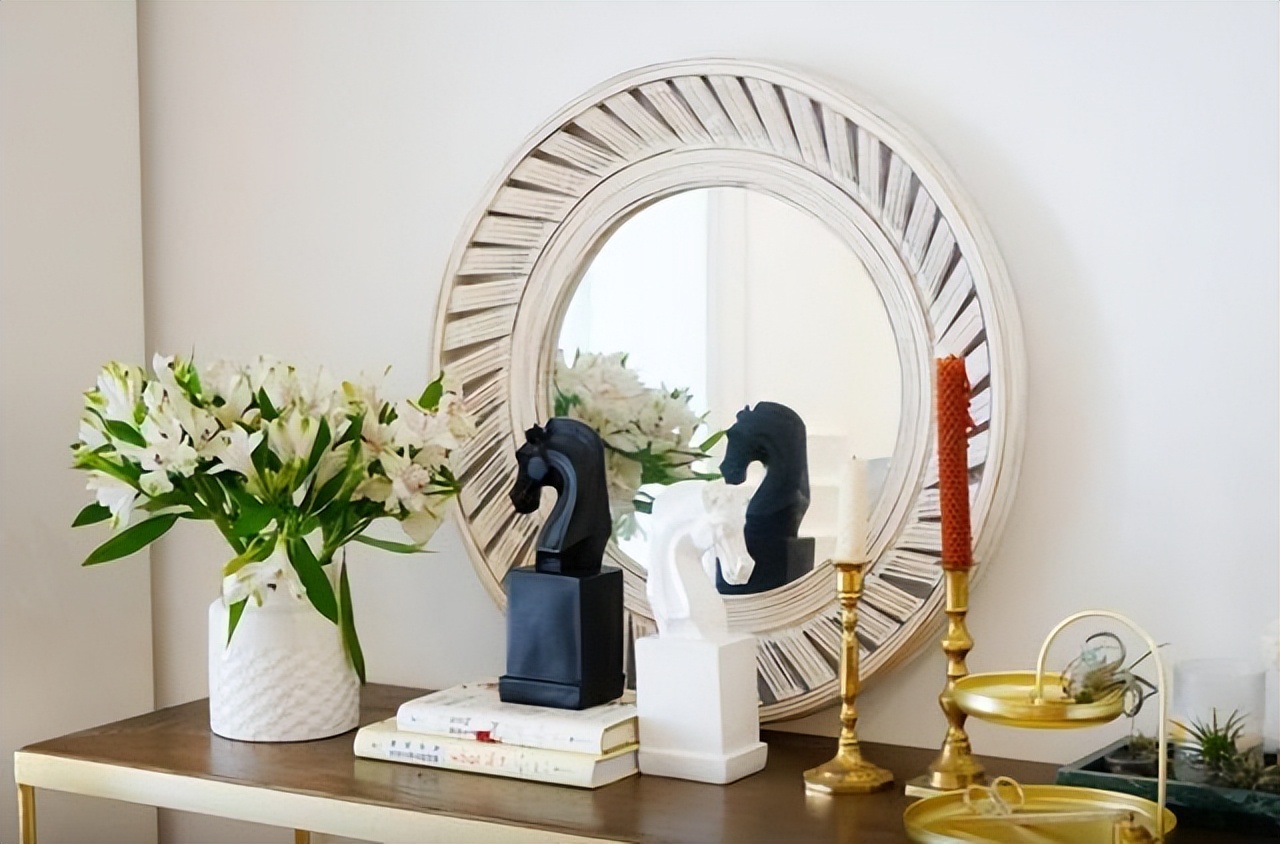 55岁独居阿姨的“凡尔赛”生活