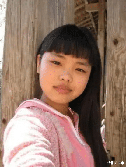 对决|有人越长越丑,有人成年后逆袭,同样是童星差别怎么这么大?