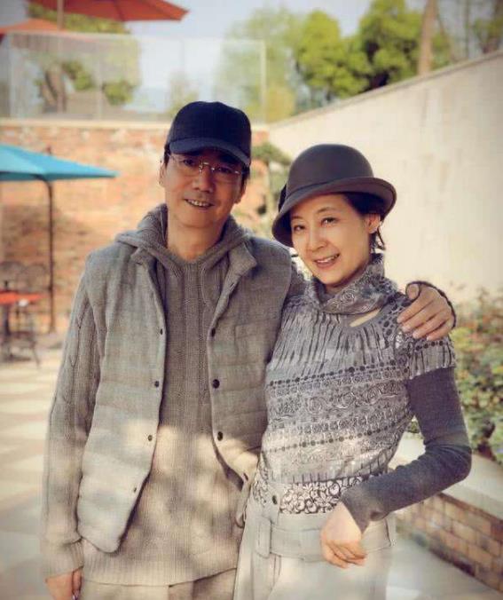 小姐姐|“邢捕头”范明:娶大6岁二婚女总裁,继子也是他们一家人的骄傲